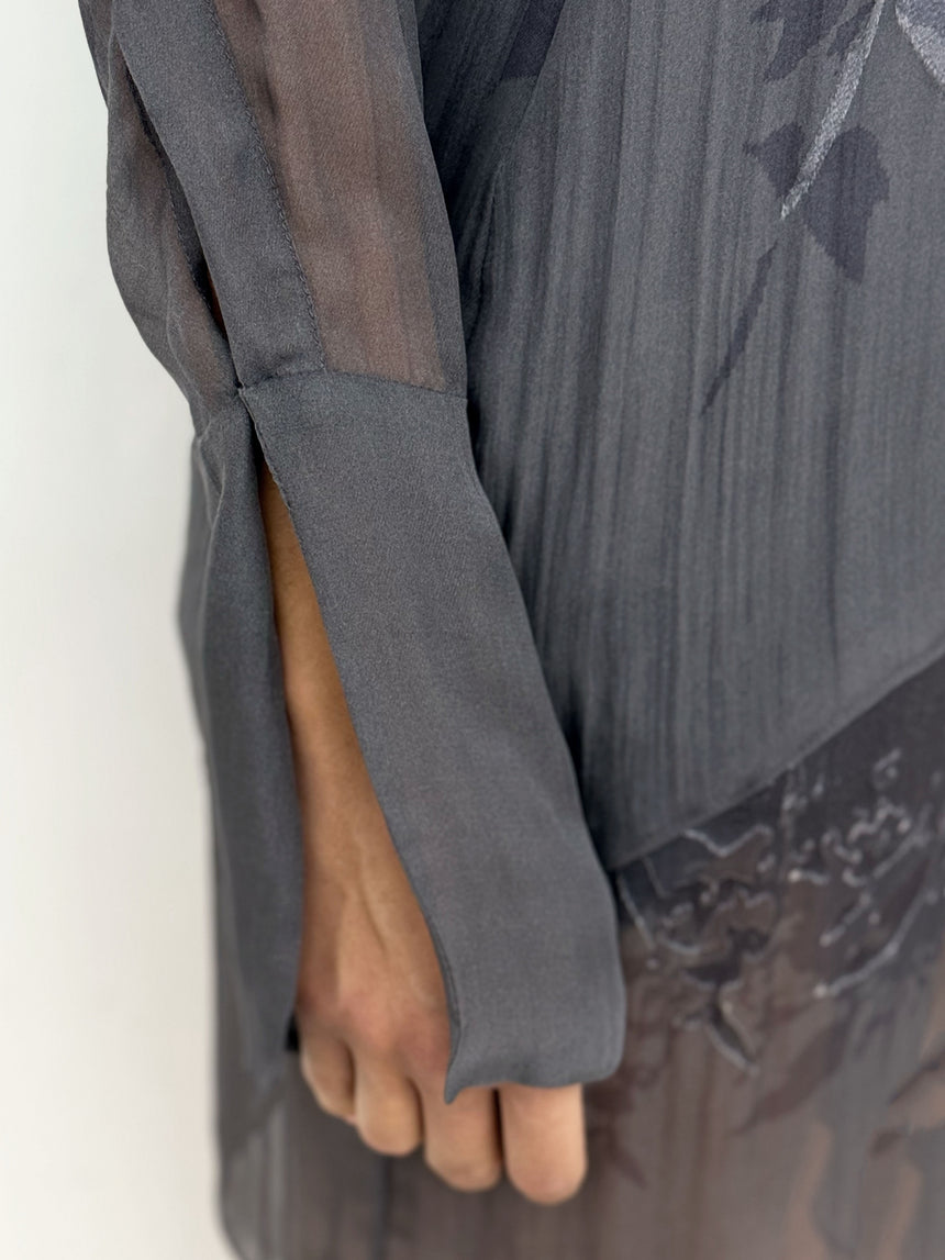 (SS26 PRE-ORDER) FOLIAGE TAILORED SHIRT - DARK GREY
