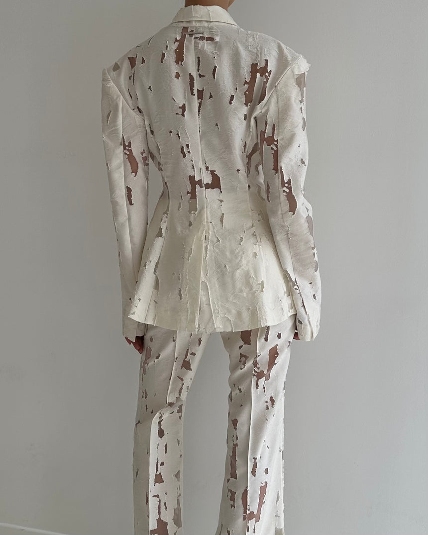 TORN BLAZER - IVORY