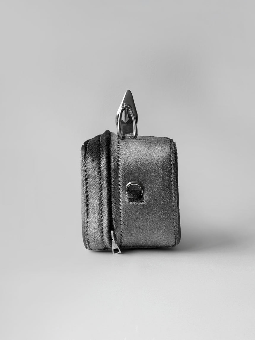 (SS26 PRE-ORDER) KNIFE BAG - SILVER PONYHAIR
