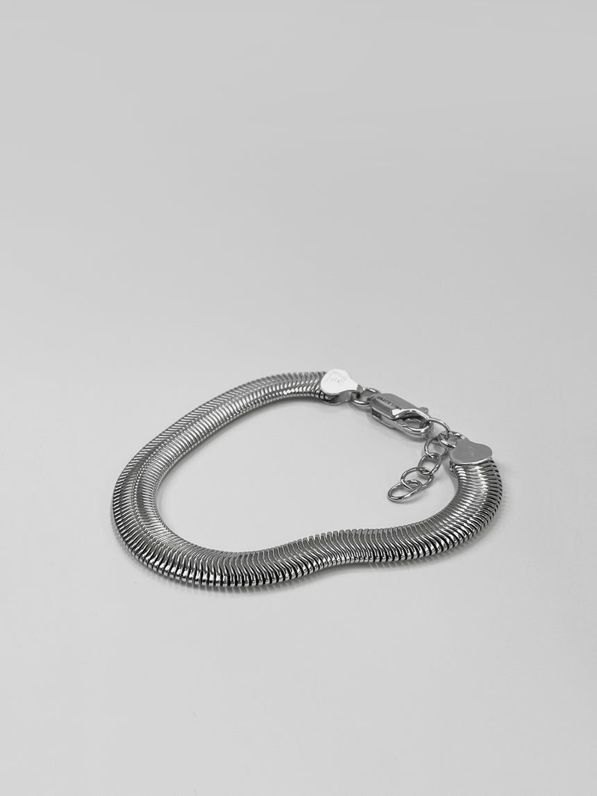 LIQUID BONE BRACELET