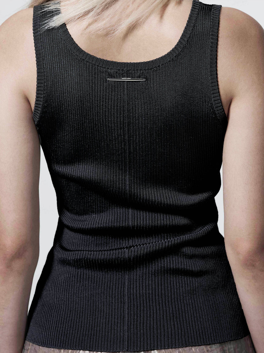 RIBBED-KNIT COLUMN TANK TOP - BLACK