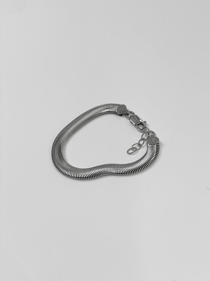 LIQUID BONE BRACELET