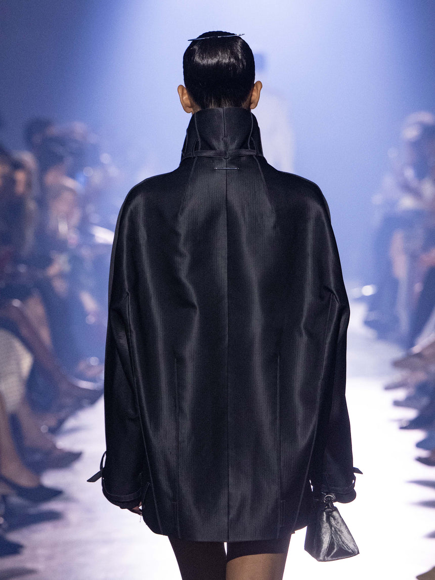(SS26 PRE-ORDER) BELTED COLLAR COCOON WOOL-SILK COAT