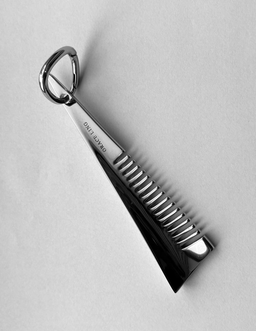(SS26 PRE-ORDER) COMB CHARM