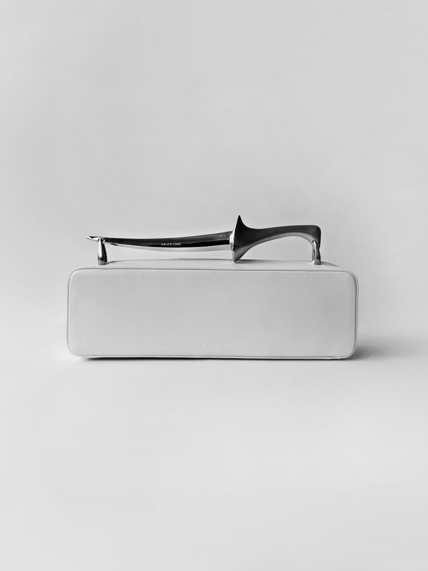 (SS26 PRE-ORDER) KNIFE BAG - WHITE
