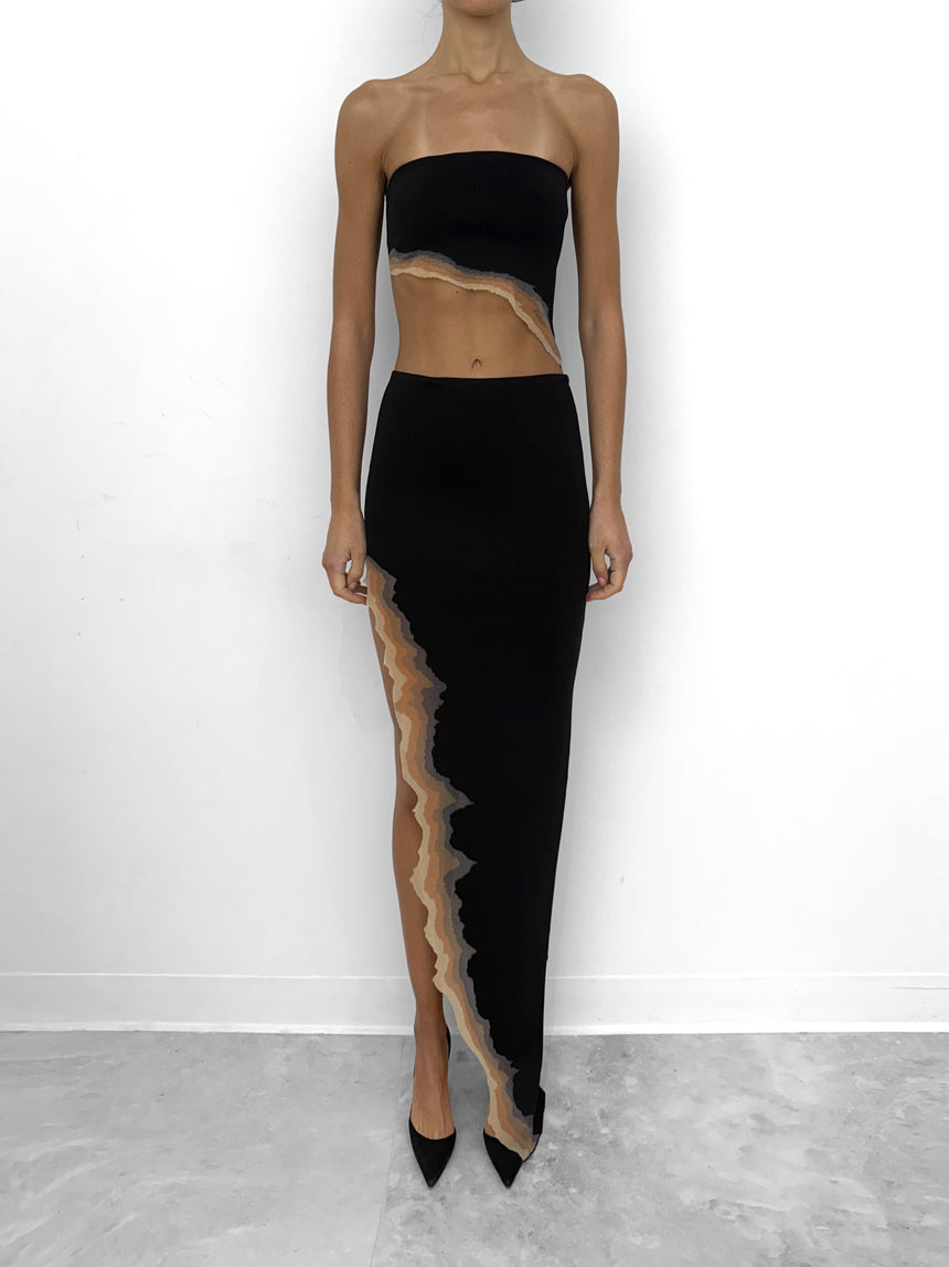 FLAME SLIT MAXI SKIRT - BLACK