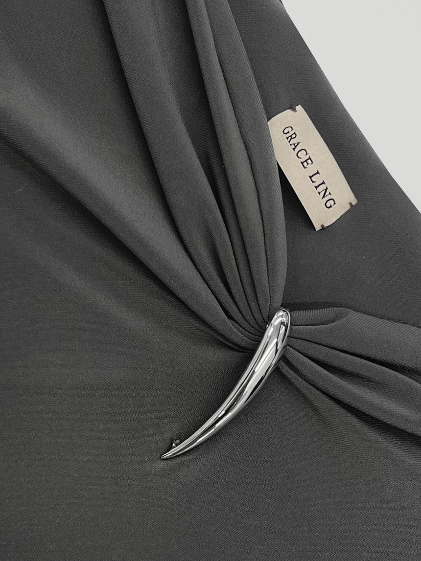 (FW25 Pre-order) CLAW ONE SHOULDER TOP - GREY