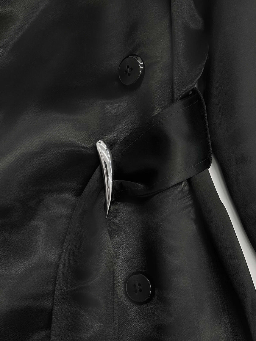 (FW25 Pre-order) CLAW LIQUID TAILORED TRENCH - BLACK LIQUID