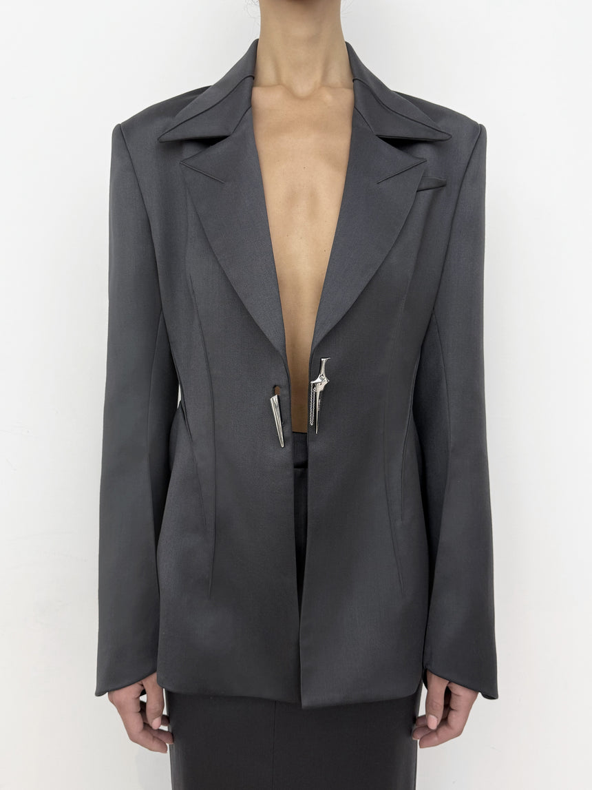 (SS26 PRE-ORDER) KNIFE SHEATH TAILORED BLAZER - DARK GREY