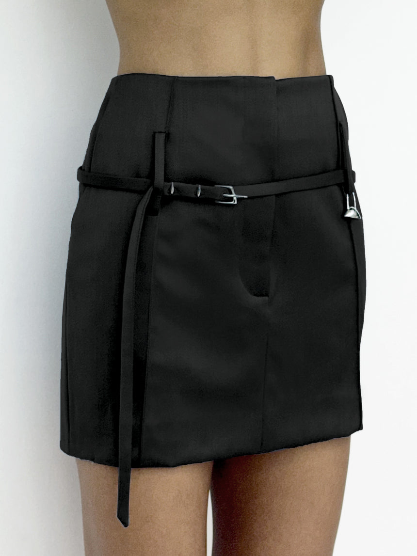 (SS26 PRE-ORDER) RELICS BELTED MINI SKIRT IN WOOL SATIN - BLACK